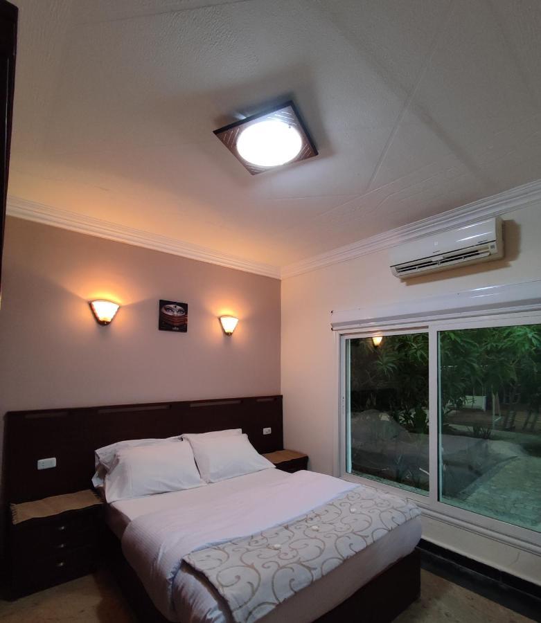 Villa Rayan Hurghada Bagian luar foto